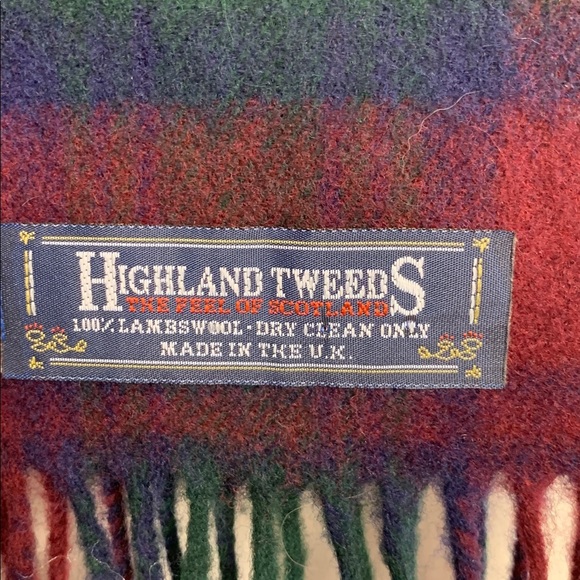 Highland Tweeds NWOT 100% Lambswool Scarf 11 1/4” by 29 1/4” - Picture 2 of 3